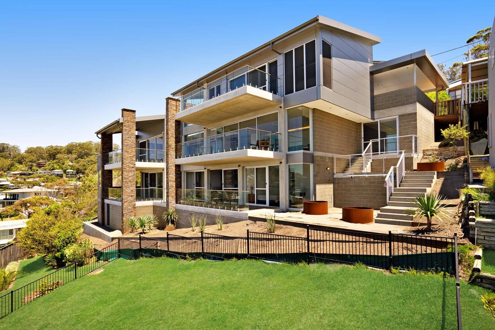 Building electrical service